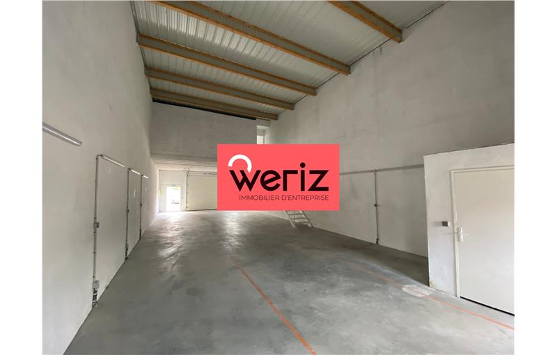 Location d'entrepôt de 370 m² à Aubagne - 13400 photo - 1