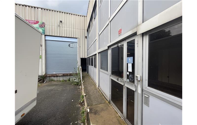 Location d'entrepôt de 700 m² à Aulnay-sous-Bois - 93600 photo - 1