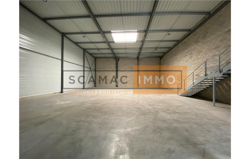 Location d'entrepôt de 467 m² à Aulnay-sous-Bois - 93600 photo - 1