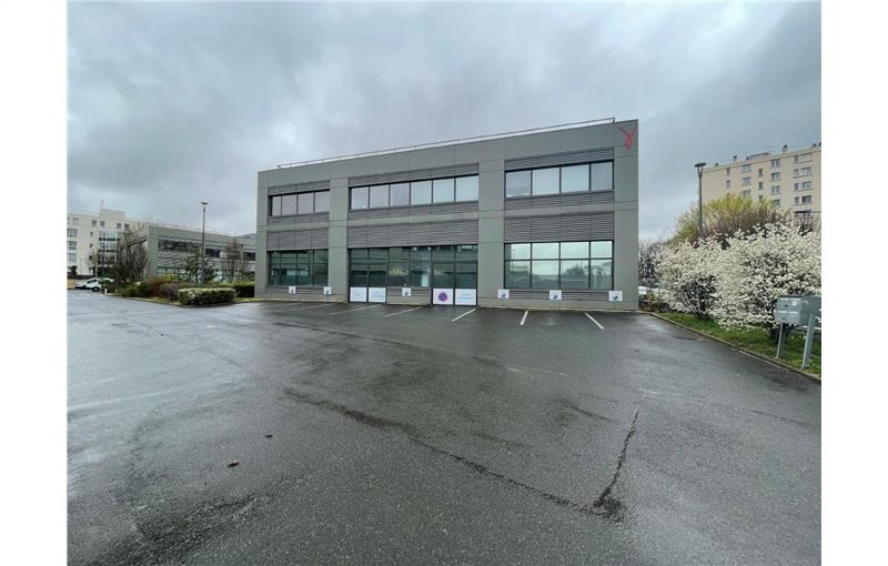 Location d'entrepôt de 725 m² à Bagneux - 92220 photo - 1