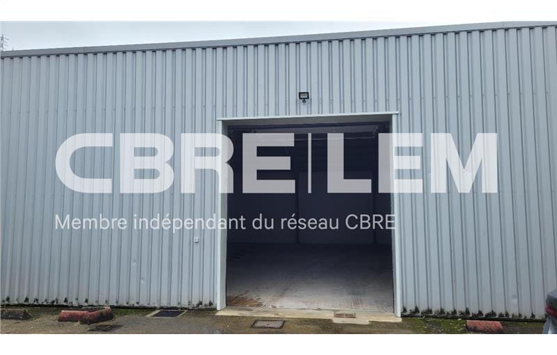 Location d'entrepôt de 355 m² à Bapeaume-les-rouen - 76380 photo - 1