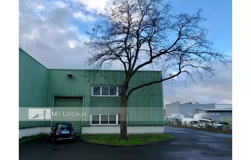 Location d'entrepôt de 445 m² à Beauchamp - 95250