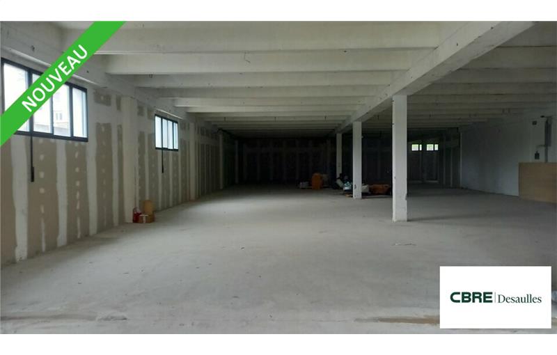 Location d'entrepôt de 625 m² à Besançon - 25000 photo - 1