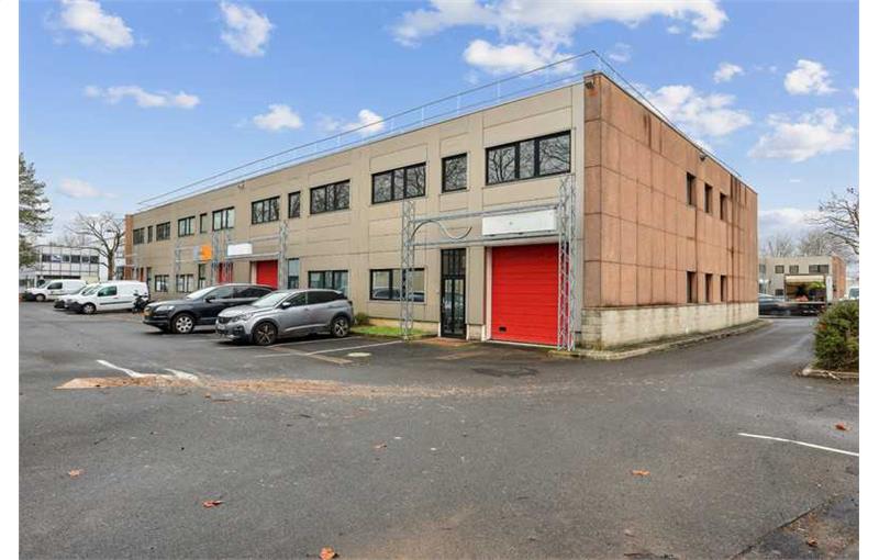 Location d'entrepôt de 660 m² à Bondoufle - 91070 photo - 1