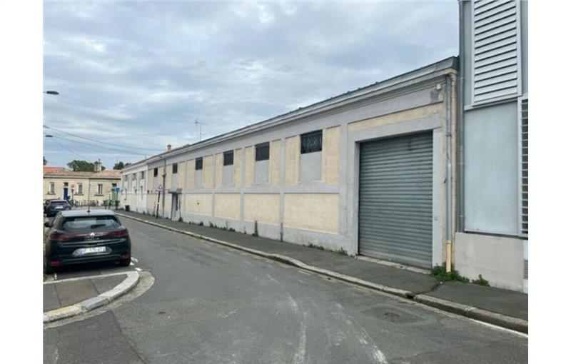 Location d'entrepôt de 350 m² à Bordeaux - 33000 photo - 1