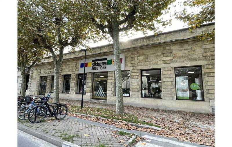 Location d'entrepôt de 2 211 m² à Bordeaux - 33000 photo - 1