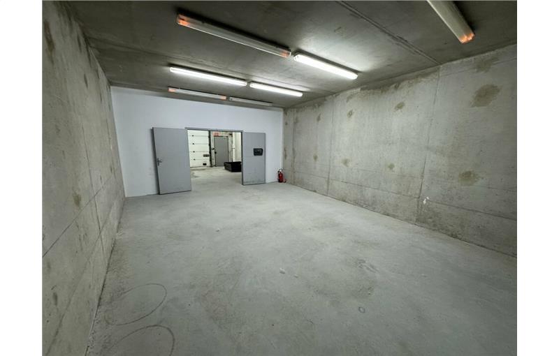 Location d'entrepôt de 75 m² à Bourg-lès-Valence - 26500 photo - 1