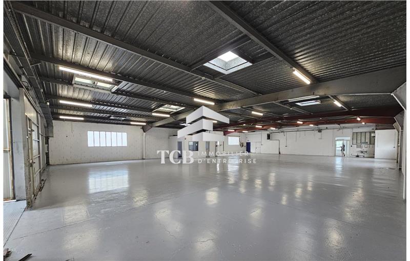 Location d'entrepôt de 615 m² à Carquefou - 44470 photo - 1