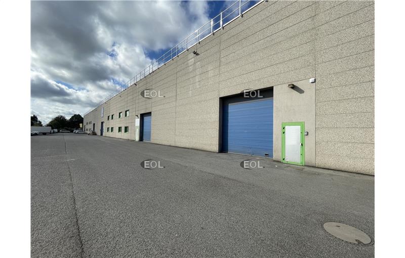 Location d'entrepôt de 680 m² à Chambly - 60230 photo - 1