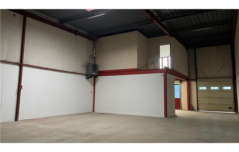 Location d'entrepôt de 245 m² à Champigny-sur-Marne - 94500 photo - 1