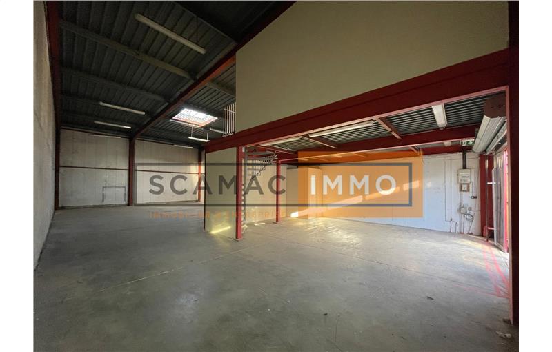 Location d'entrepôt de 245 m² à Champigny-sur-Marne - 94500 photo - 1