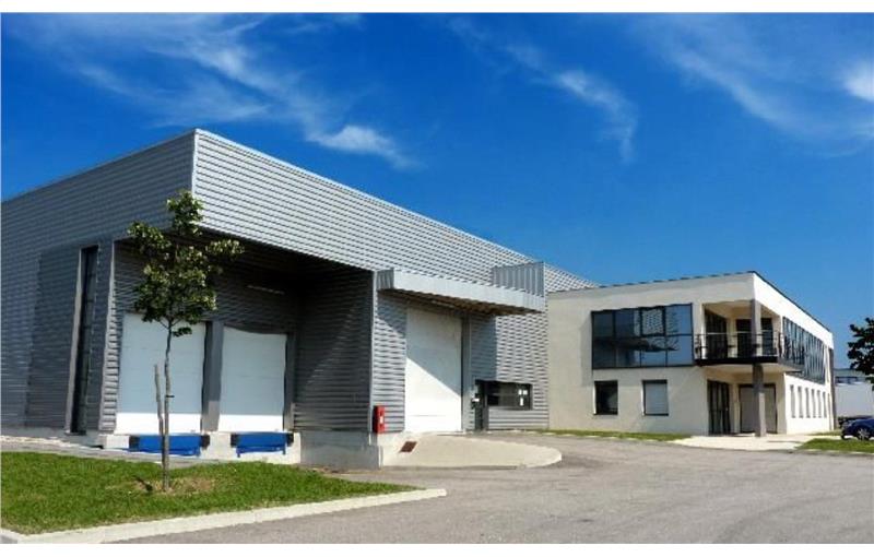 Location d'entrepôt de 2 282 m² à Chaponnay - 69970 photo - 1