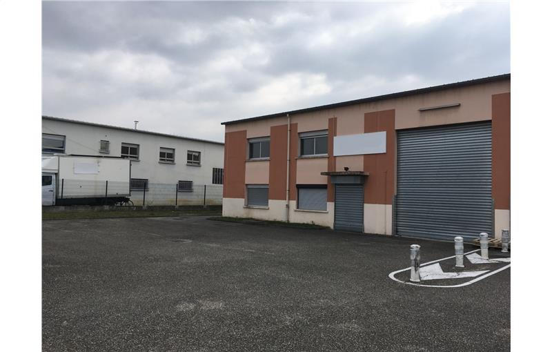 Location d'entrepôt de 577 m² à Chassieu - 69680 photo - 1