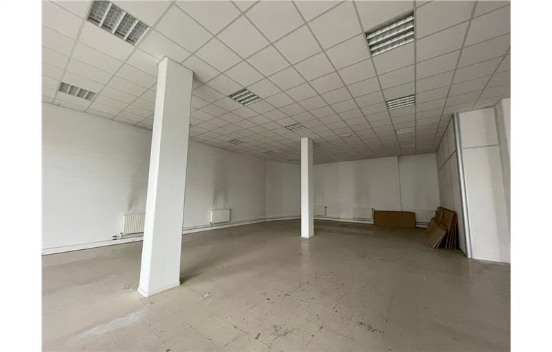 Location d'entrepôt de 720 m² à Clamart - 92140 photo - 1