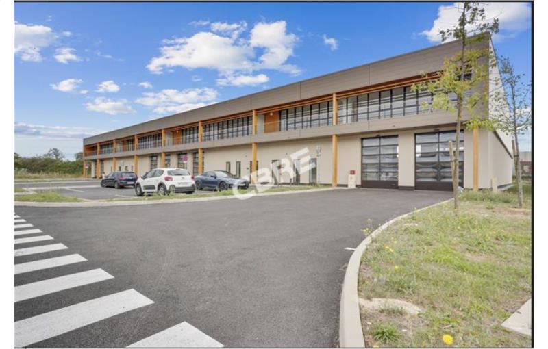 Location d'entrepôt de 4 453 m² à Collégien - 77090 photo - 1