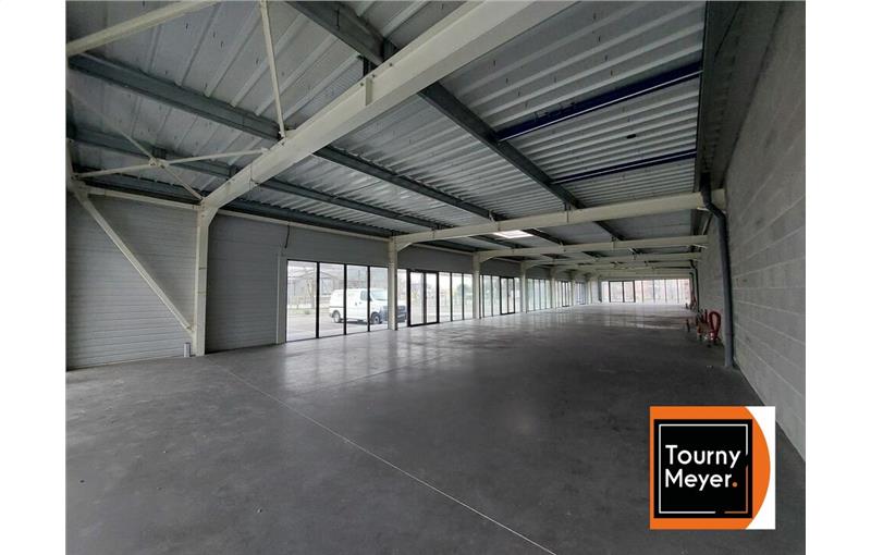 Location d'entrepôt de 360 m² à Colomiers - 31770 photo - 1