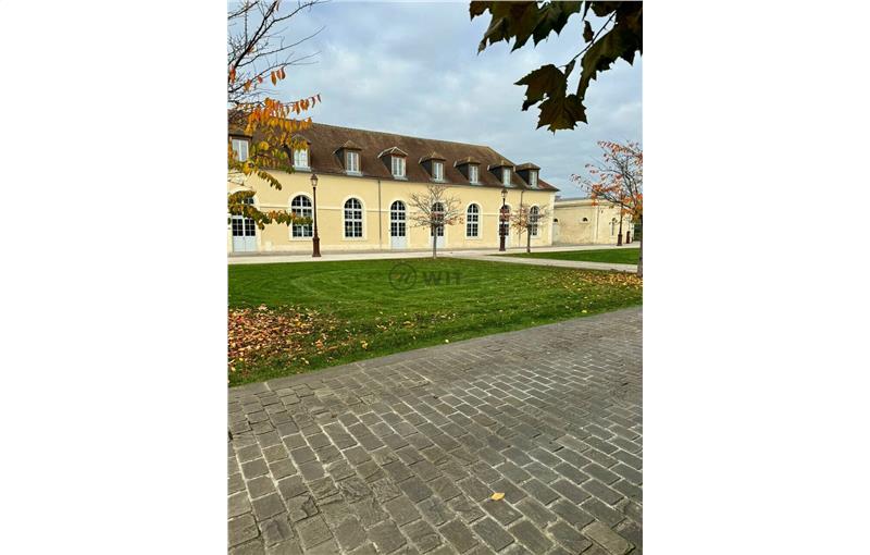 Location d'entrepôt de 144 m² à Compiègne - 60200 photo - 1