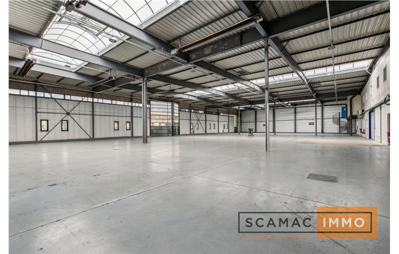 Location d'entrepôt de 2 899 m² à Créteil - 94000 photo - 1