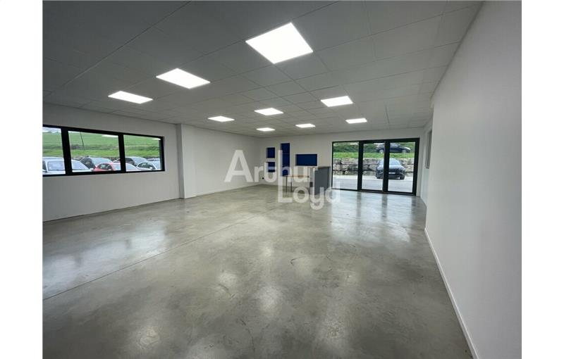 Location d'entrepôt de 120 m² à Domessin - 73330 photo - 1