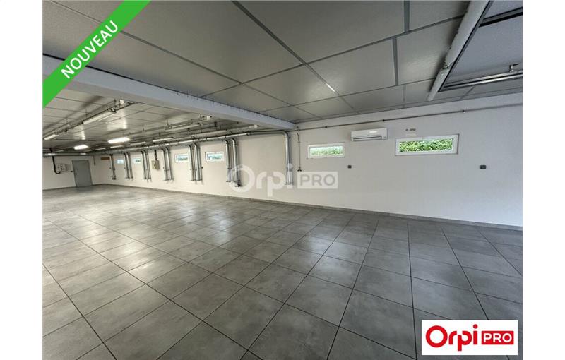 Location d'entrepôt de 254 m² à Étoile-sur-Rhône - 26800 photo - 1