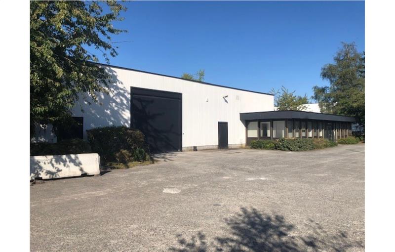 Location d'entrepôt de 1 150 m² à Fretin - 59273 photo - 1