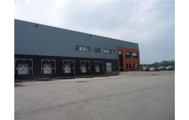 Location d'entrepôt de 44 875 m² à Hénin-Beaumont - 62110 photo - 1