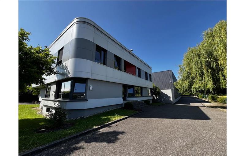 Location d'entrepôt de 3 400 m² à Illkirch-Graffenstaden - 67400 photo - 1