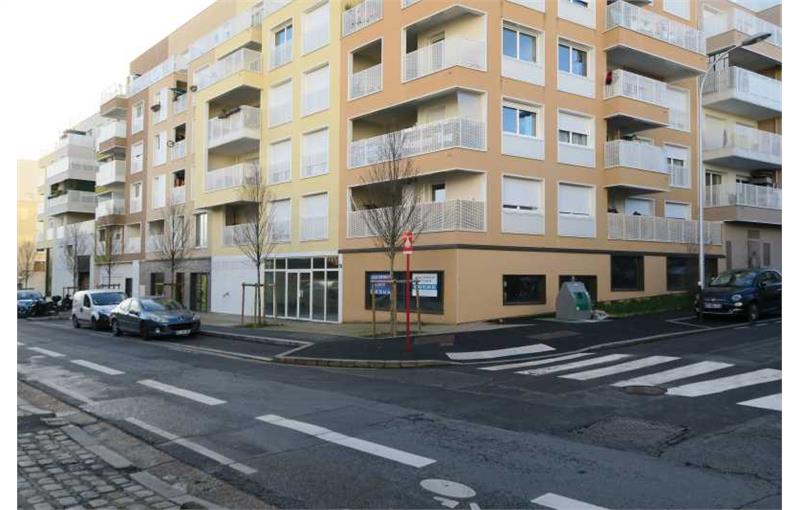 Location d'entrepôt de 1 086 m² à Ivry-sur-Seine - 94200 photo - 1