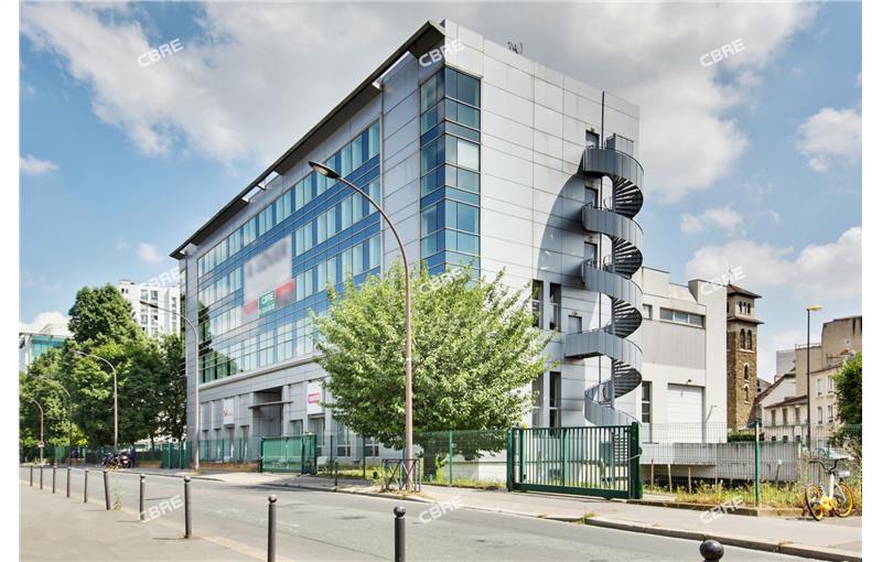 Location d'entrepôt de 3 604 m² à Ivry-sur-Seine - 94200 photo - 1