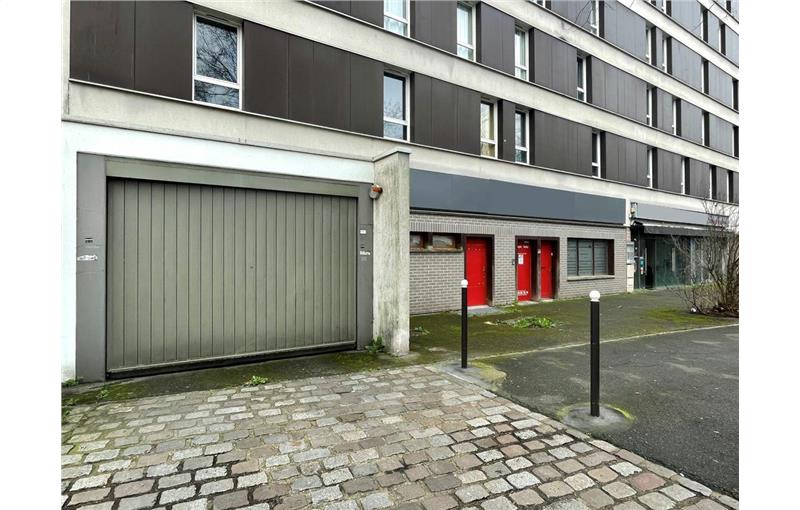 Location d'entrepôt de 124 m² à Ivry-sur-Seine - 94200 photo - 1