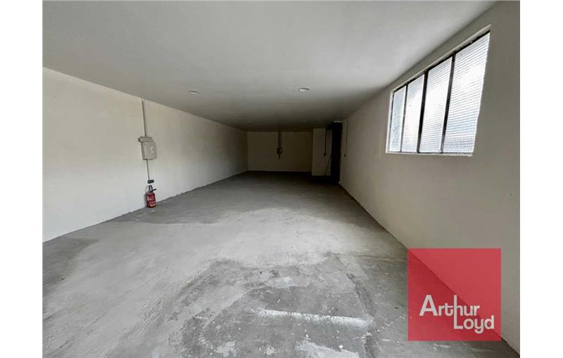 Location d'entrepôt de 145 m² à Juvignac - 34990 photo - 1