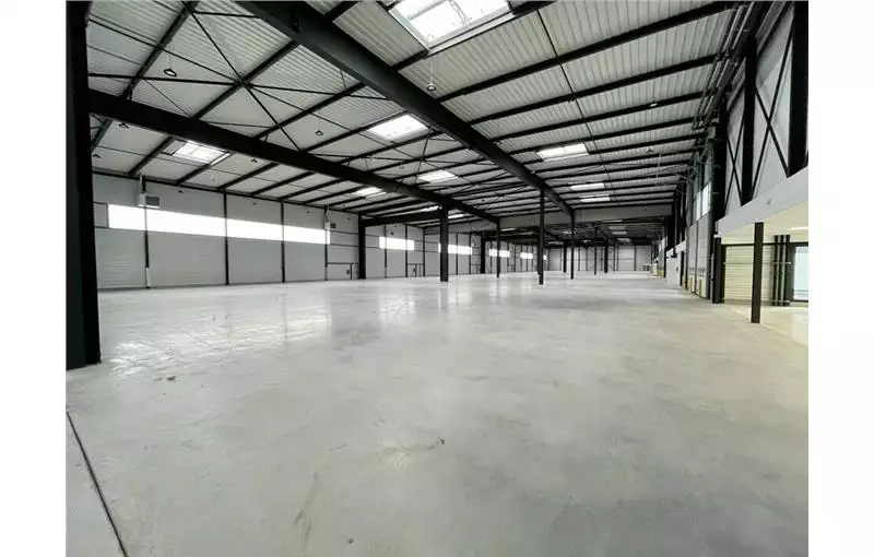 Location d'entrepôt de 1078 m² à Le Bourget - 93350
