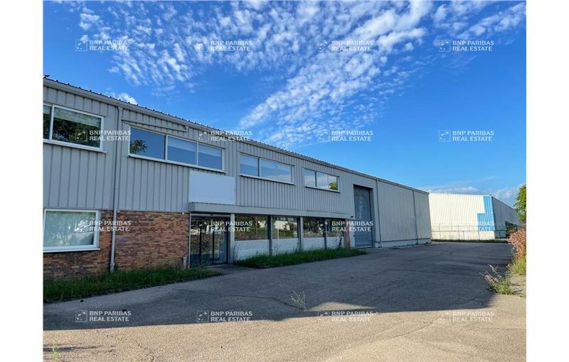 Location d'entrepôt de 1 035 m² à Le Petit-Quevilly - 76140 photo - 1