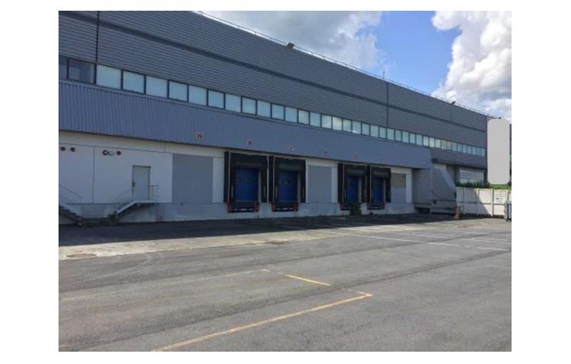 Location d'entrepôt de 12 000 m² à Le Plessis-Belleville - 60330 photo - 1