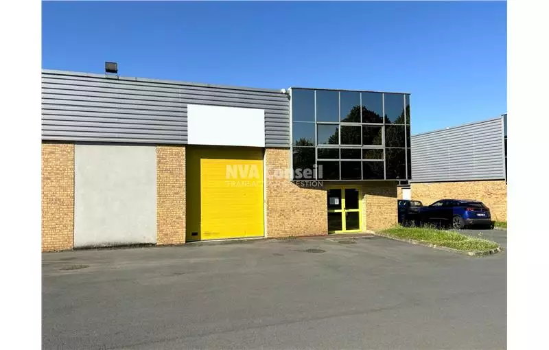 Location d'entrepôt de 220 m² à Le Plessis-Bouchard - 95130