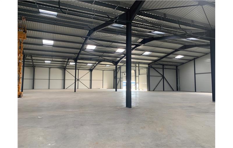 Location d'entrepôt de 4 151 m² à Limeil-Brévannes - 94450 photo - 1