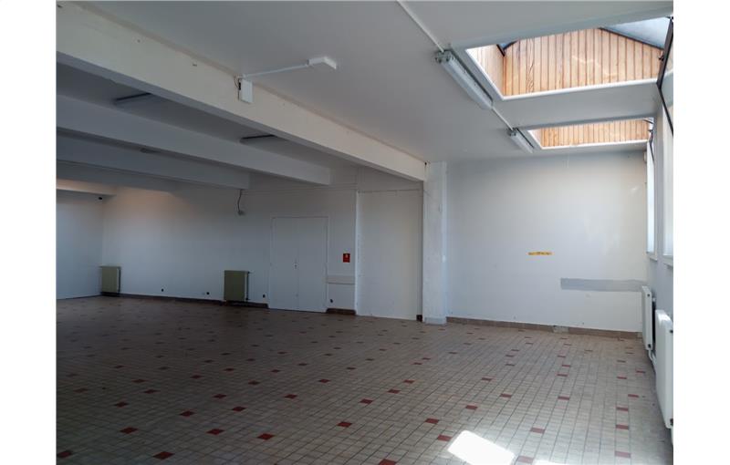 Location d'entrepôt de 315 m² à Limoges - 87000 photo - 1