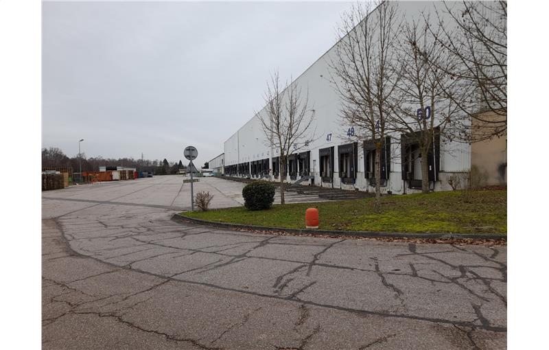 Location d'entrepôt de 58 057 m² à Limoges - 87000 photo - 1