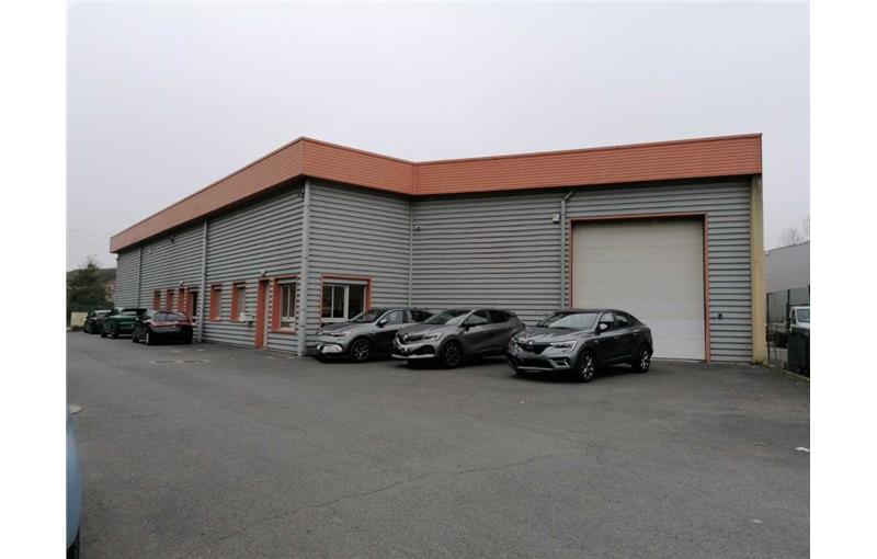 Location d'entrepôt de 300 m² à Marcilly-d'Azergues - 69380 photo - 1