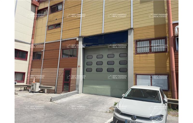 Location d'entrepôt de 377 m² à Marseille 11 - 13011 photo - 1