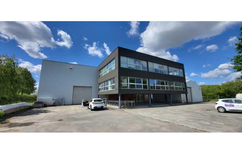 Location d'entrepôt de 1 345 m² à Mérignac - 33700 photo - 1