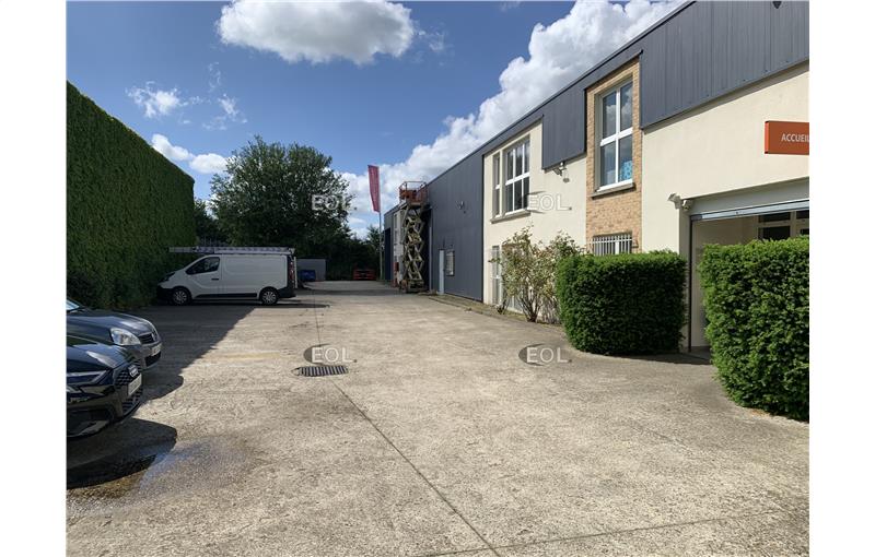 Location d'entrepôt de 1 073 m² à Méry-sur-Oise - 95540 photo - 1