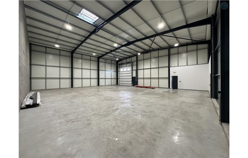 Location d'entrepôt de 330 m² à Meung-sur-Loire - 45130 photo - 1