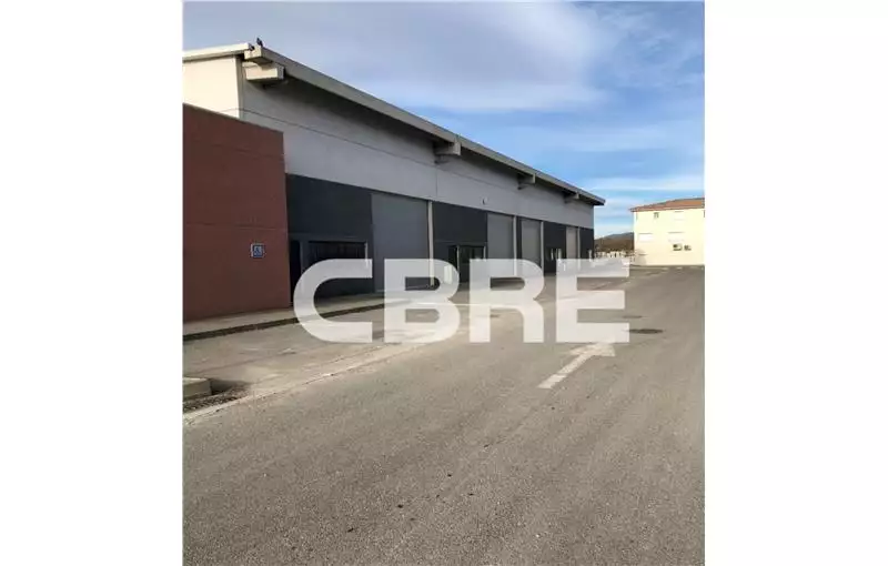 Location d'entrepôt de 225 m² à Montauroux - 83440
