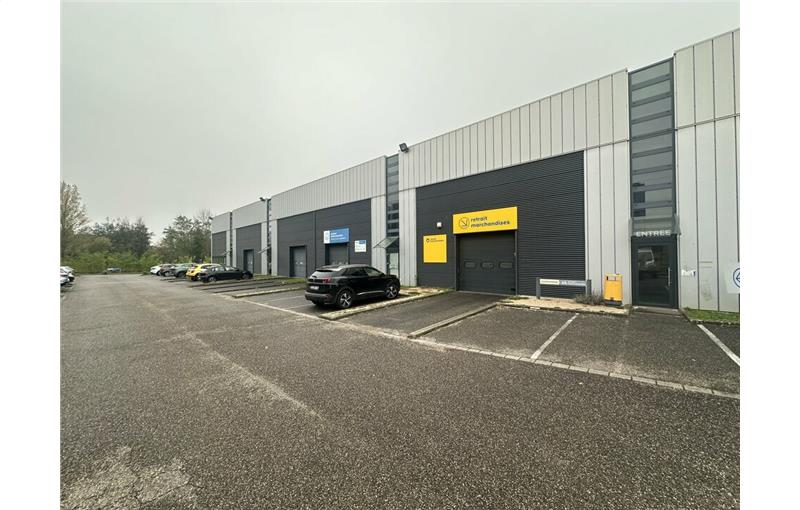 Location d'entrepôt de 1 827 m² à Mundolsheim - 67450 photo - 1