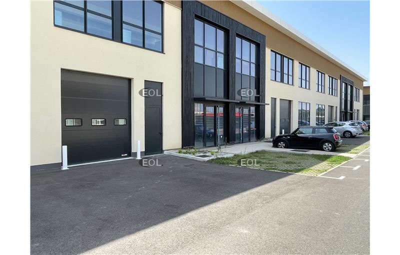 Location d'entrepôt de 1 328 m² à Nanterre - 92000 photo - 1