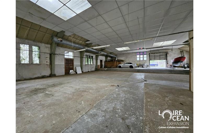 Location d'entrepôt de 640 m² à Nantes - 44000 photo - 1