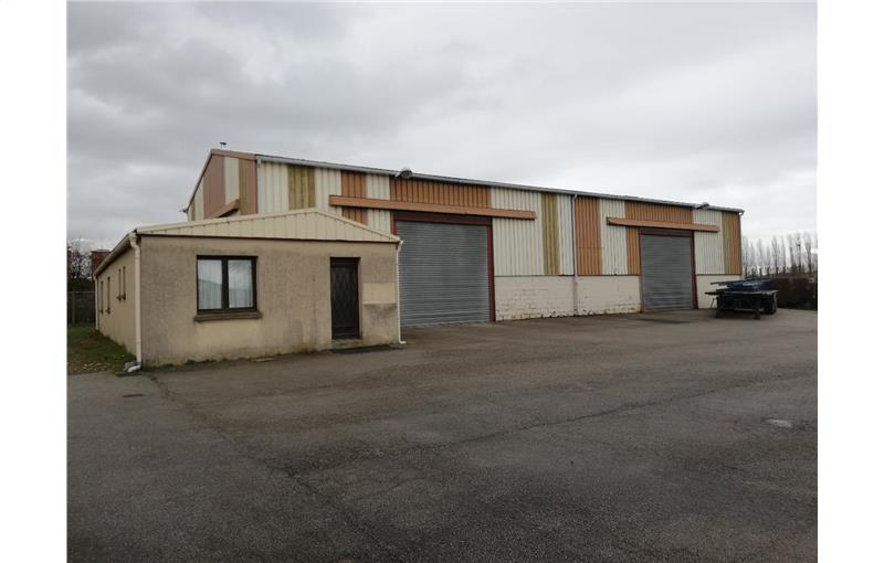 Location d'entrepôt de 535 m² à Notre-Dame-de-Gravenchon - 76330 photo - 1