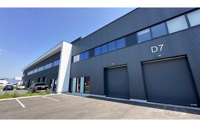 Location d'entrepôt de 378 m² à Ostwald - 67540 photo - 1