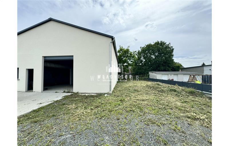 Location d'entrepôt de 150 m² à Parçay-Meslay - 37210 photo - 1